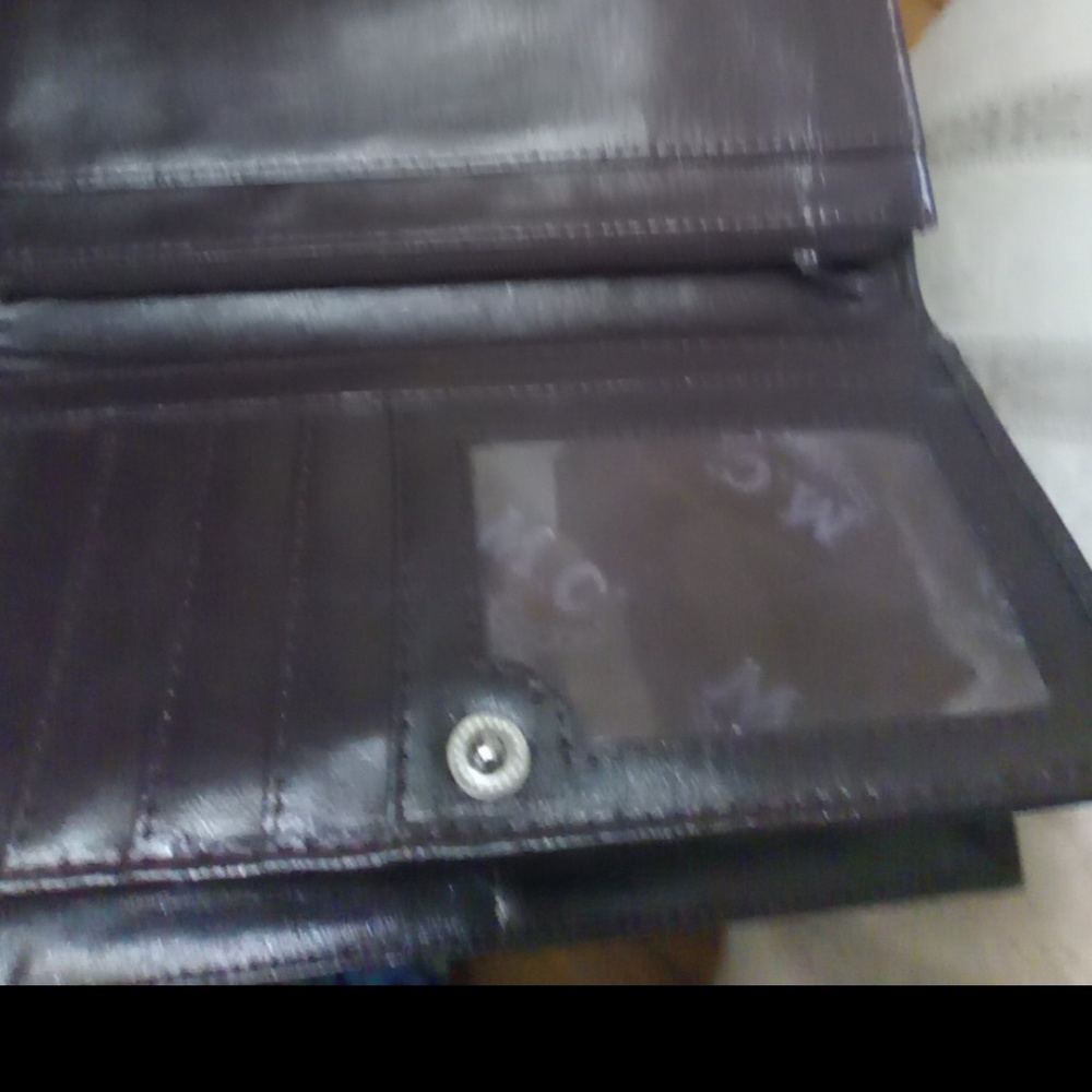 Wallet - Picture 7 of 8